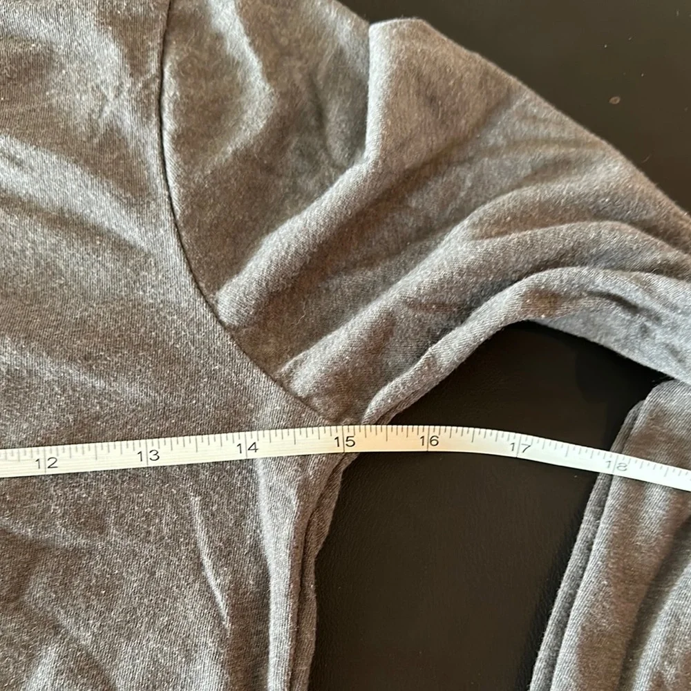 No Boundaries Charcoal Long Sleeve Women's Tee - Picture 4 of 6